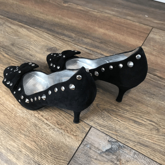 DOLCE & GABBANA Black Suede Silver Pointed Studded Heels Womans size 36.5 US 6 - Picture 6 of 14
